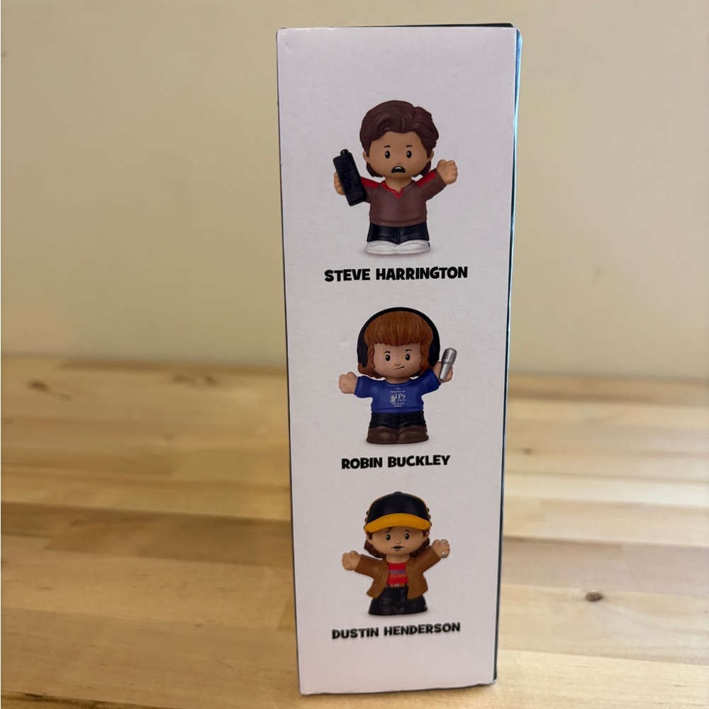 WSQK Stranger Things Collector's Playset - Picture 4 of 6